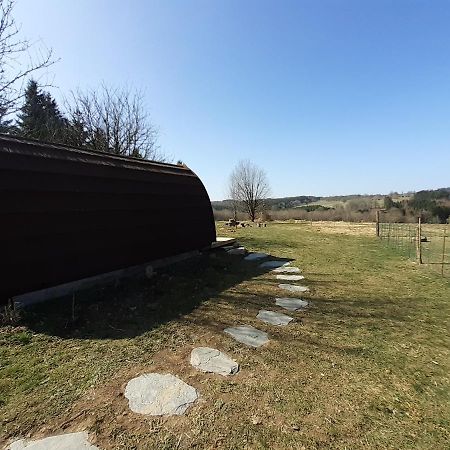 La Cabane De Tic Et Tac Hotel Tailles Bagian luar foto