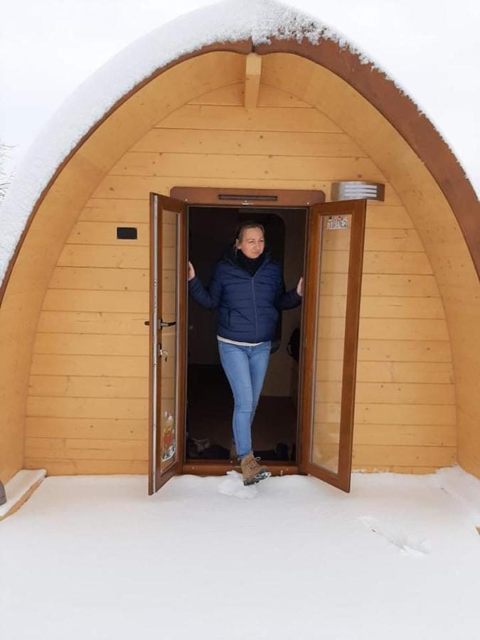 La Cabane De Tic Et Tac Hotel Tailles Bagian luar foto